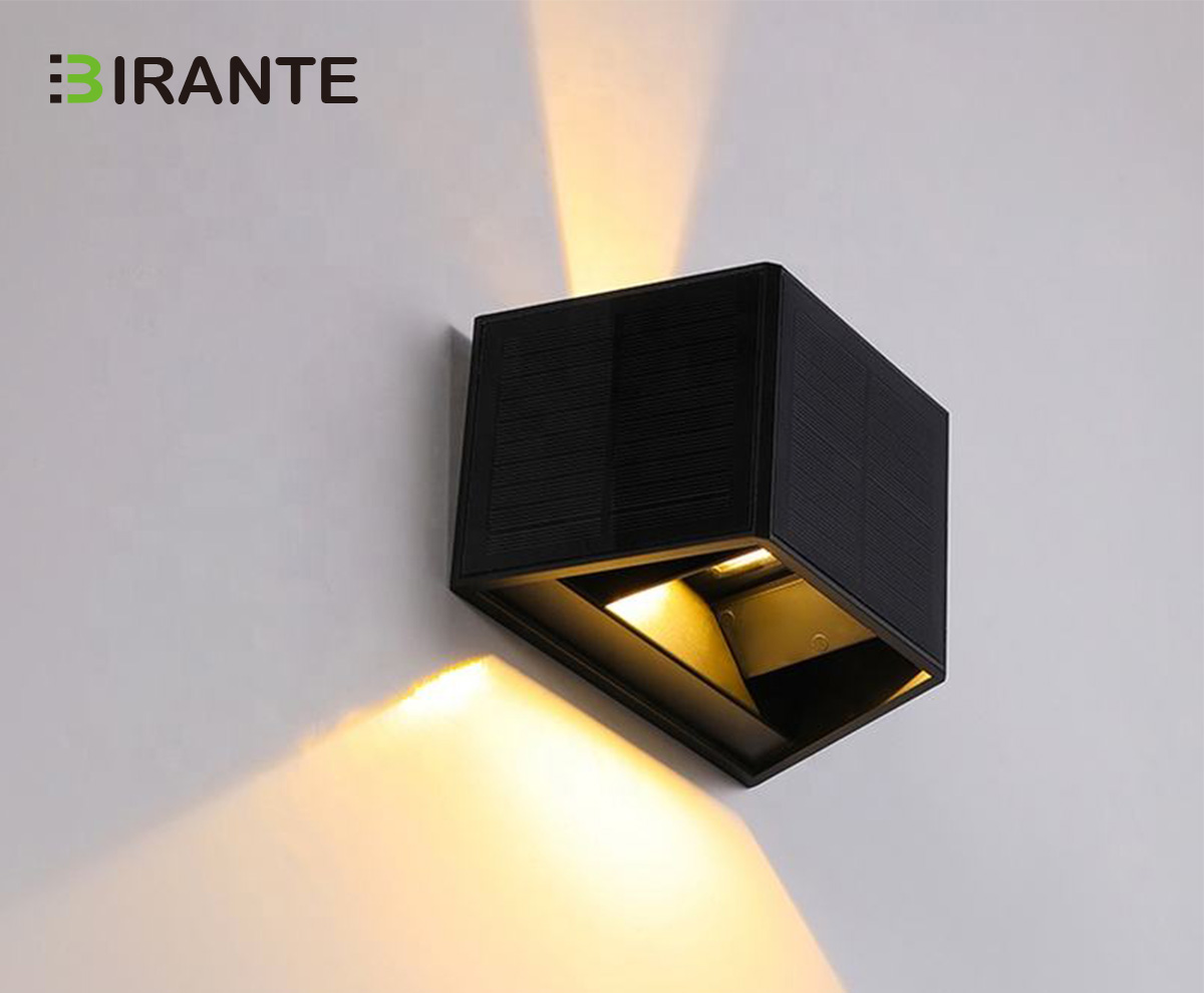 Solar Wall light beam angle adjustable