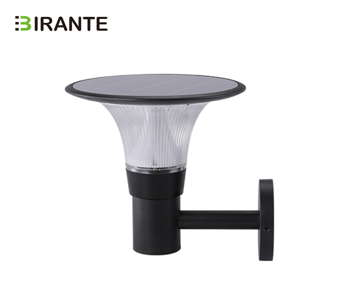 Solar UFO IP65 wall/bollard light